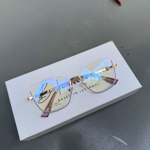 Maneliz Ekran Gözlüğü